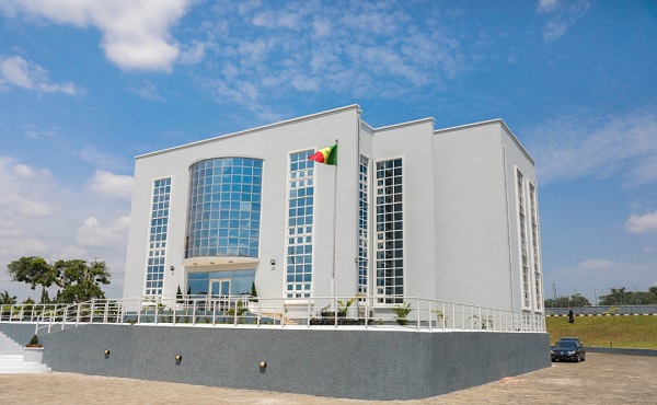 Visite de travail du Président Macky au Nigéria : les images d’un joyau, la nouvelle chancellerie du Sénégal à Abuja