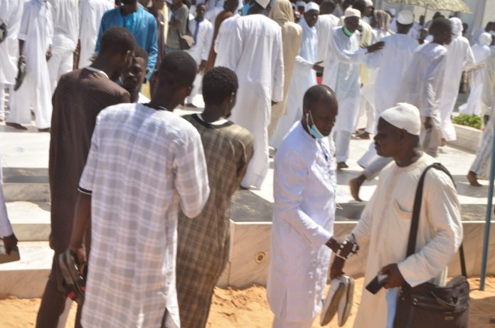 Camberène : Les images de l’enterrement des 3 fils du Khalife Cherif Abdoulaye