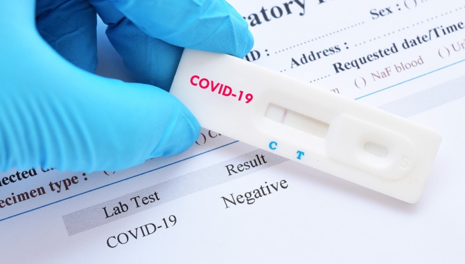 Parfum d’arnaque lié à la pandémique à L’AIBD : IRESSEF exige des tests Covid-19 aux…enfants