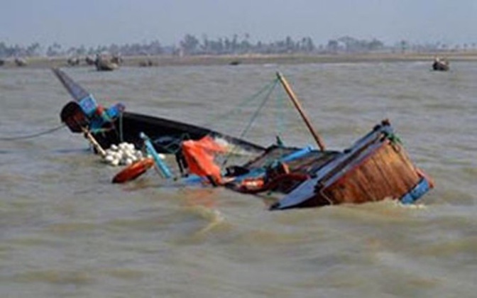 Une pirogue chavire à Podor : 3 personnes portées disparues, un corps repêché des eaux pluviales