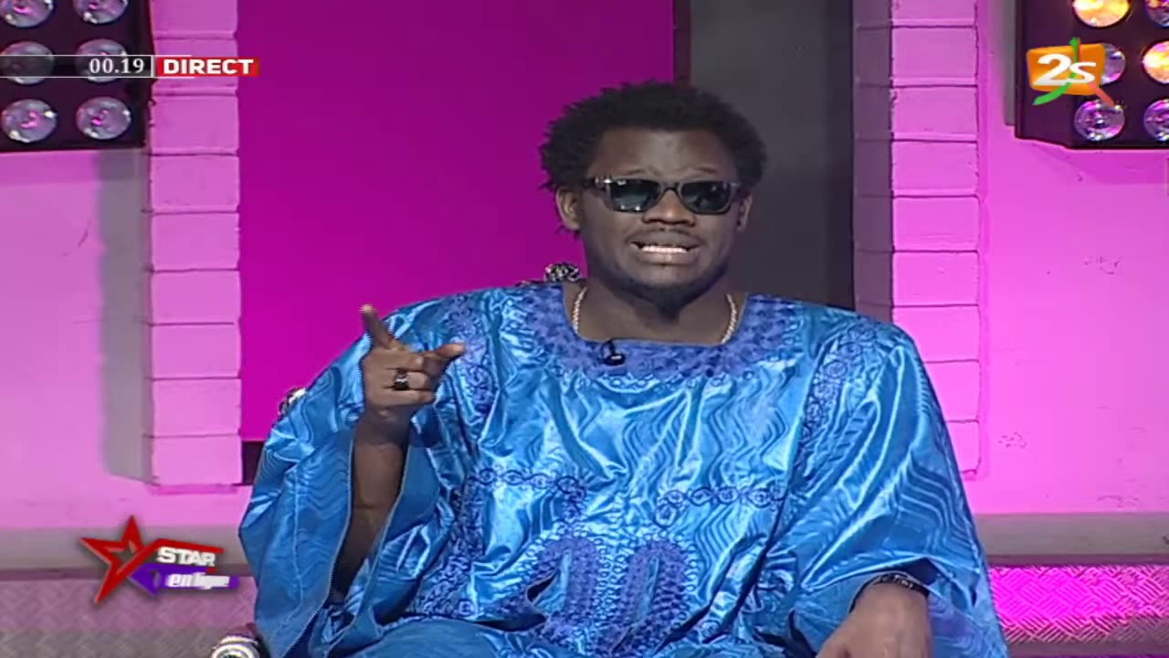 SA RELATION AVEC SIDY DIOP ET WALLY SECK OMARO DIT TOUT DANS STAR EN LIGNE