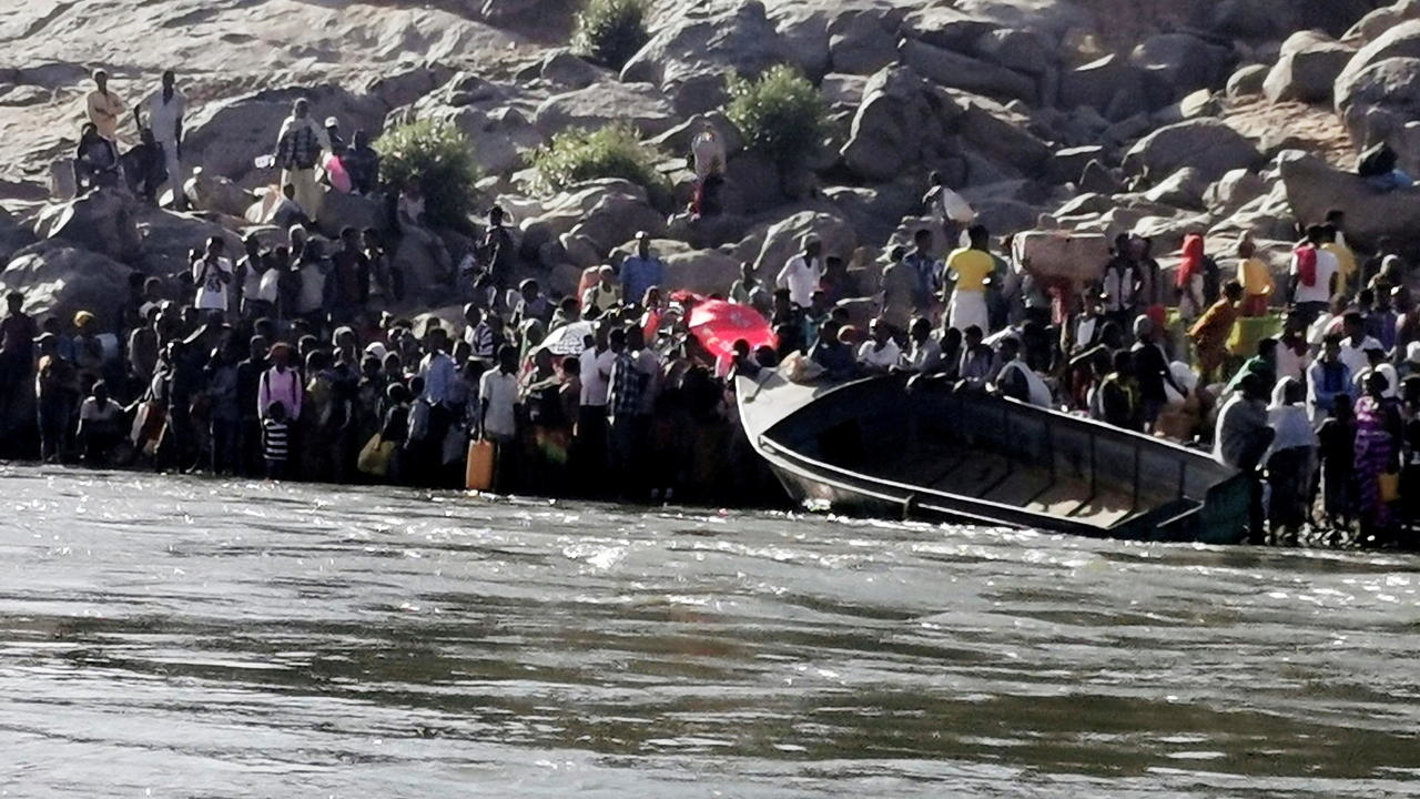 Réfugiés au Soudan, des rescapés du massacre de Mai-Kadra témoignent