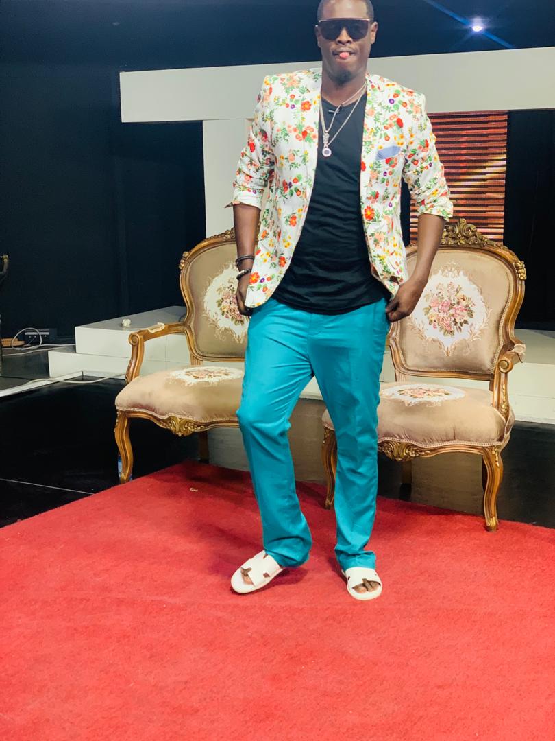 Le nouveau look de papa Ndiaye thiou