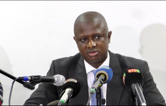 Interdiction des rassemblements : la Fédération sénégalaise de taekwondo invite Antoine Félix Diome à ‘’revoir’’ sa copie