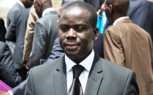 Interdiction de rassemblement : au Garde-à-vous, Gackou suspend ses activités politiques
