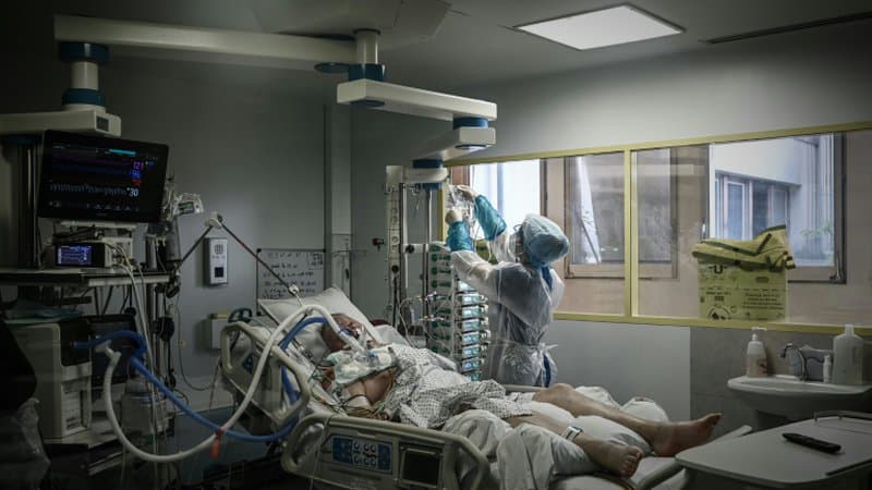 Covid-19: le nombre de patients hospitalisés et en réanimation en légère baisse en France
