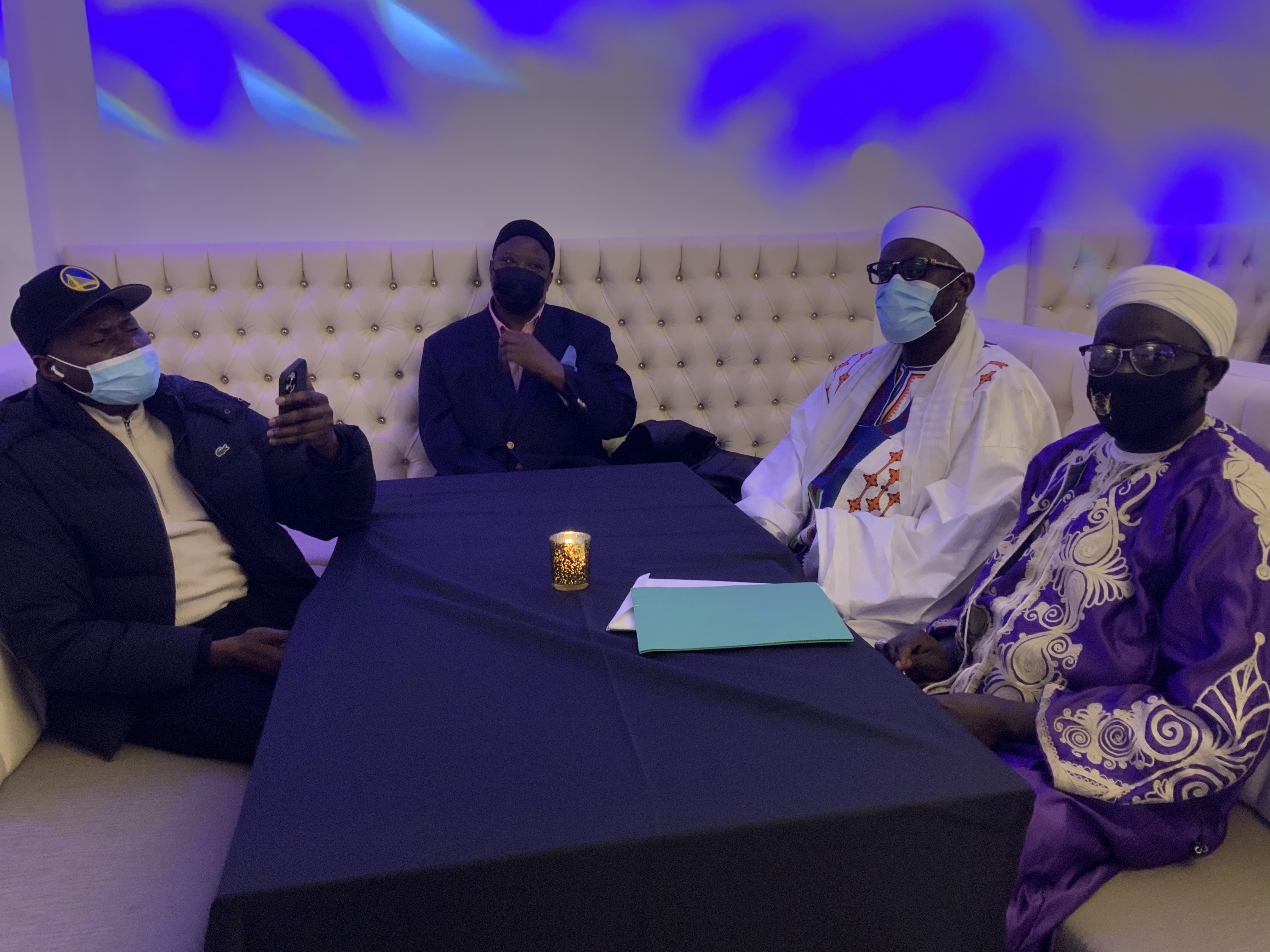 Mo Gates vient d offrir 75 millions aux 5 dahiras Mourides Naassène Layenne Tidjane et Omarien des USA