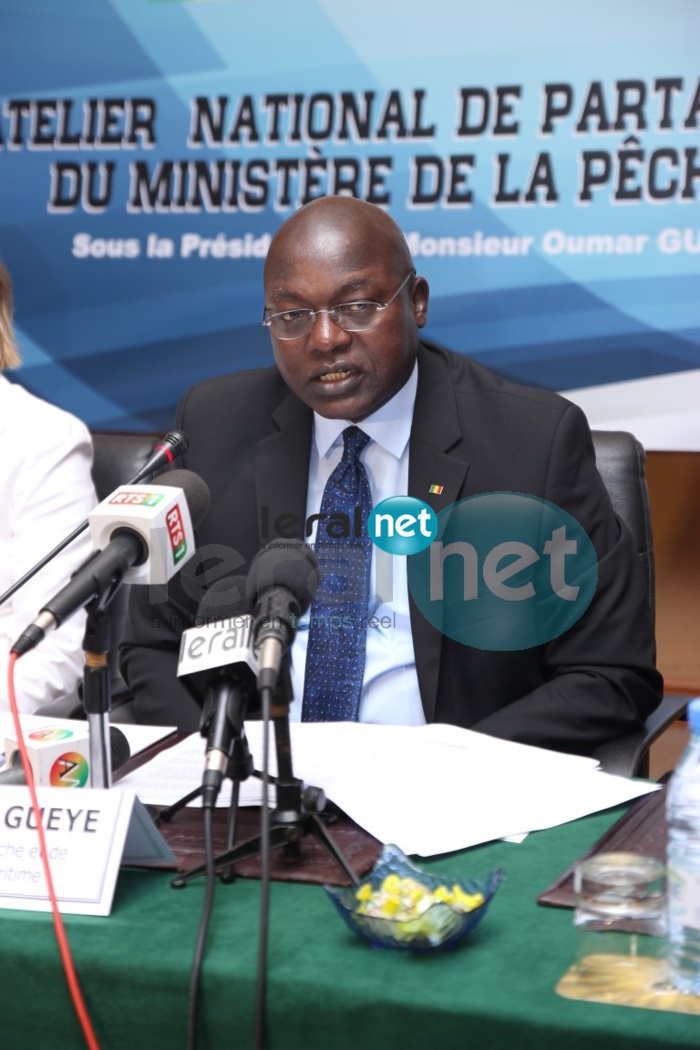 Gouvernement face à la presse: Oumar Guèye, annonce sa suspension