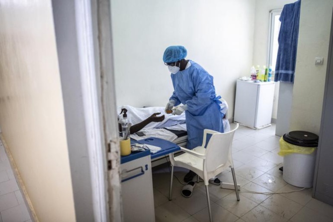 Le Sénégal face à la 2ème vague: 1032 nouveaux cas en 03 jours, 218 morts en janvier