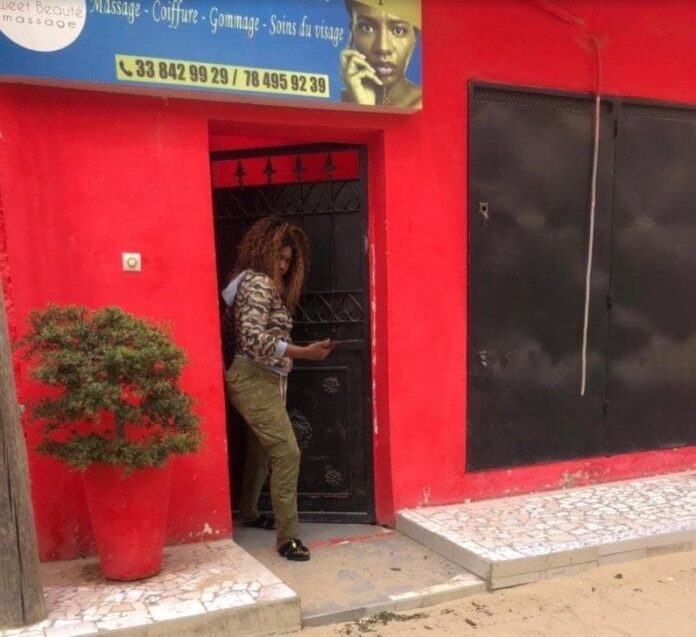 Affaire Sonko : Voici le dg, très influent et proche de Macky qui serait à l’origine du « piége » : Sa maison sou haute surveillance