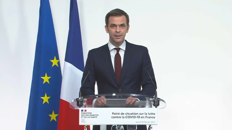 "L'heure n'est pas au relâchement": Véran appelle à maintenir une "vigilance absolue" face au Covid-19