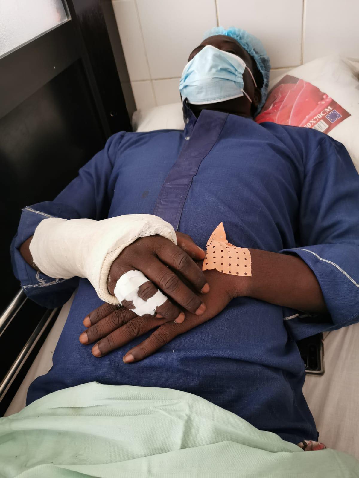 Le réalisateur Papis Niang victime d’un grave accident…. »âmes sensibles s’abstenir »