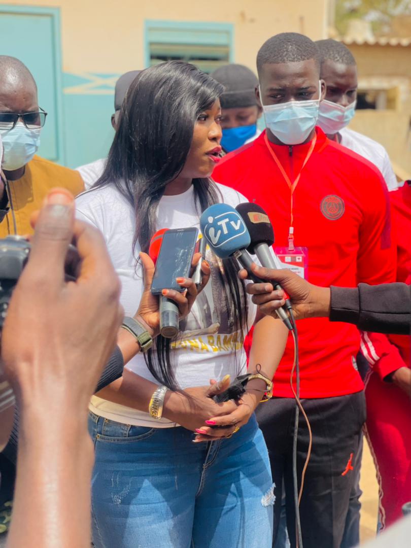 Lancement d'une journée de consultation gratuite et de remise de dons aux daaras accompagnée d’une sensibilisation contre la Covid19 par la journaliste Zeyna Bamba Ndiaye.