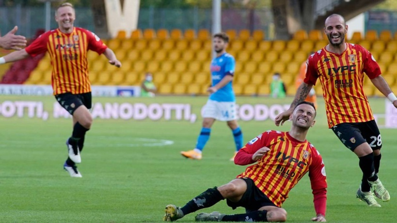 Serie A : Naples remporte le derby face à Benevento