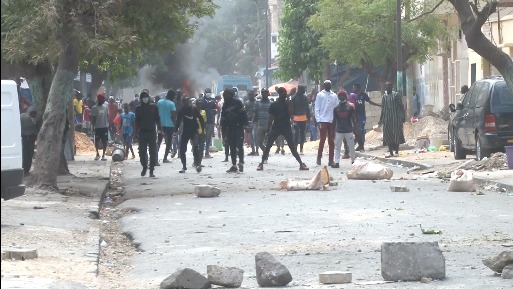 Medina occupée par les manifestations pour lancer un appel à Macky sur le couvre-feu et la faim