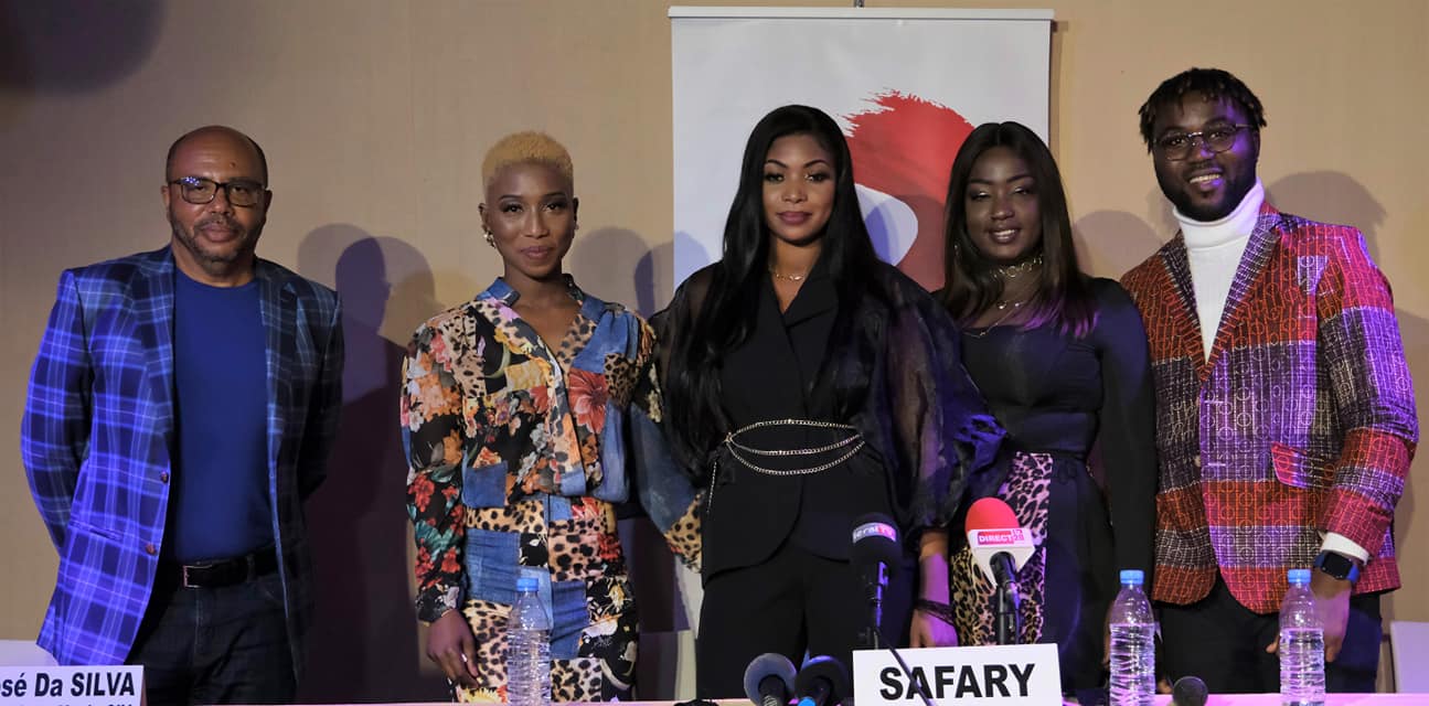 Le trio du groupe Safari vient de signer avec le Label SONY.