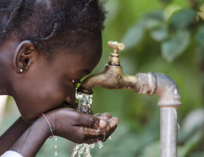 Après 6 mois de rupture, l’eau coule à nouveau dans les robinets à Sibassor