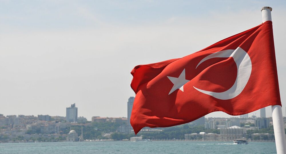Face à une explosion de cas, la Turquie se reconfine