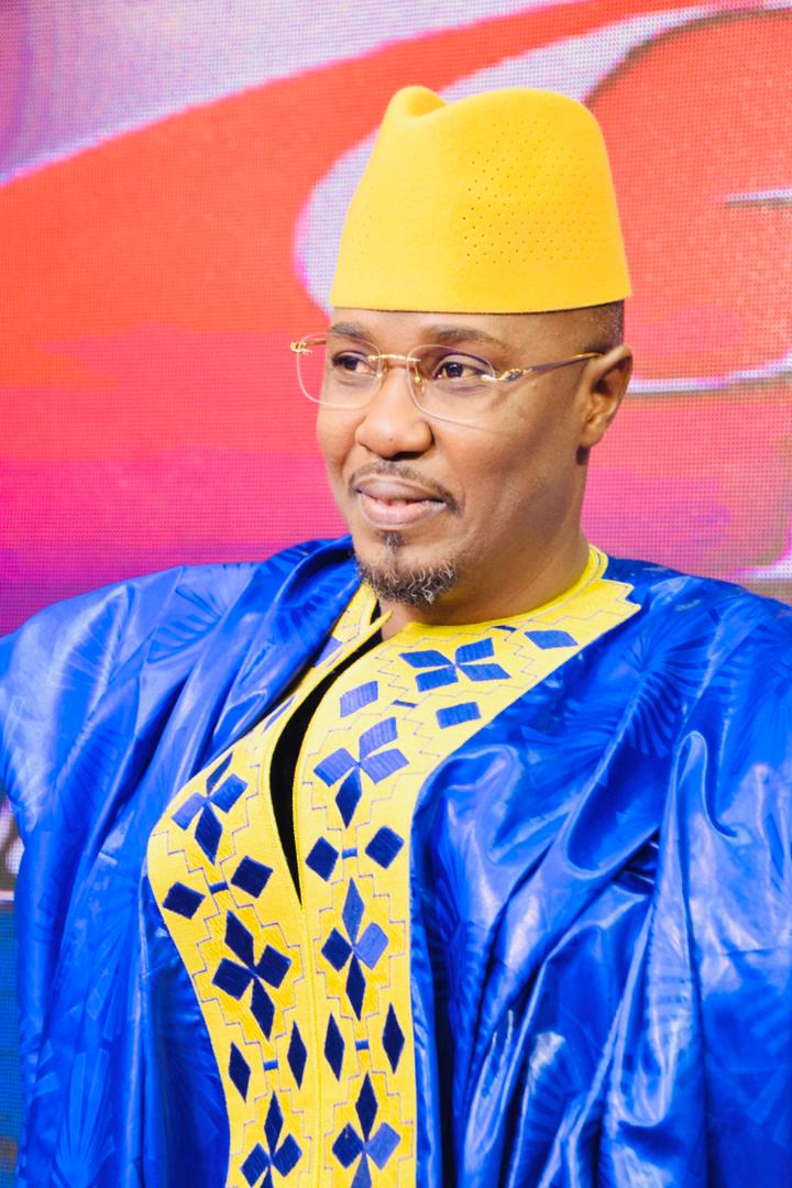 Mode Korité, l'homme de Keur Momar Sarr, Cheikh Sarr l'incontournable de la bande fm ouvre le bal des "NDANANES"