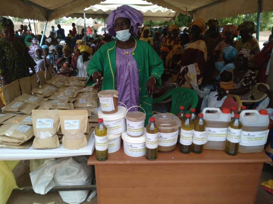 Tournée économique MFFGPE: Visite d'une unité de transformation de farine améliorée à Boubou Dem (Images)