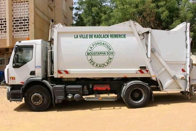 Kaolack: Moustapha offre deux camions à ordures à près de 100 millions F CFA, la mairie n'en veut pas