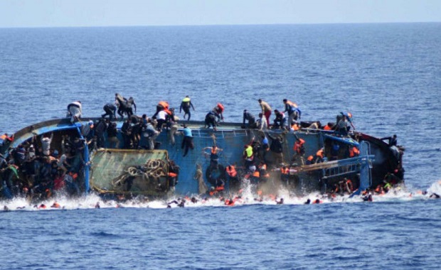 Embarcation récupérée au large de la Mauritanie: 47 migrants portés disparus et probablement morts en mer, 7 rescapés