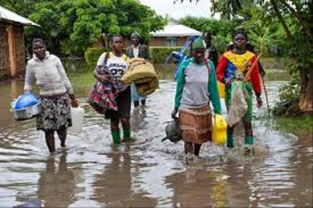 Ziguinchor Hivernage : Le calvaire des populations de Colobane Fass sous les eaux