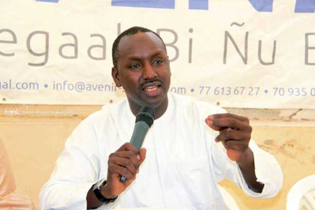 Interpellations intempestives d’activistes : Cheikh Tidiane Dièye tacle Me Malick Sall et Serigne Bassirou Guèye