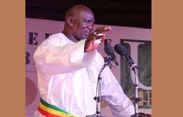 Macky Sall désigne Ousmane Guèye pour Élections Locales 2022: Saly Portudal conteste