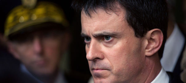 Une de Minute sur Taubira: Manuel Valls veut agir contre la diffusion de l'hebdomadaire