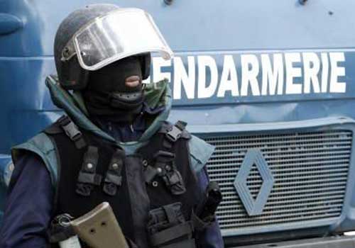 Sangalkam-Bambilor-Keur Ndiaye Lô : La gendarmerie arrête une quinzaine de caïds, saisit des munitions de guerre, de la drogue dure...