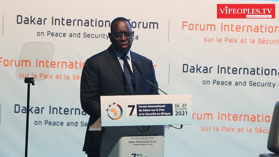 Forum paix et sécurité de MACKY SALL  « OMICRON NE DOIT PAS NOUS DIVISER MAIS DOIT NOUS RASSEMBLER »