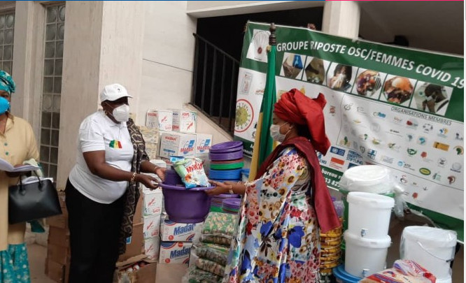 Lutte contre la Covid-19: Macky Sall insiste sur le renforcement de la sensibilisation