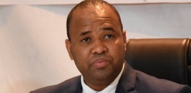 Sale temps à La Poste : Le DG Bibi échappe à la séquestration, la salle de conférence saccagée...