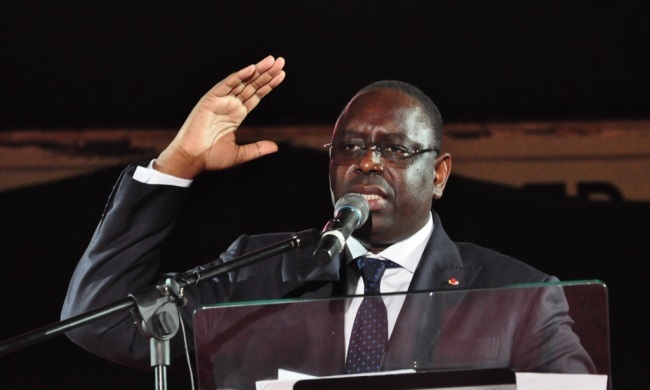 VOICI LA PREMIERE REACTION DU PRESIDENT SALL SUITE AU DECES DE L'ANCIEN PRESIDENT NELSON MANDELA