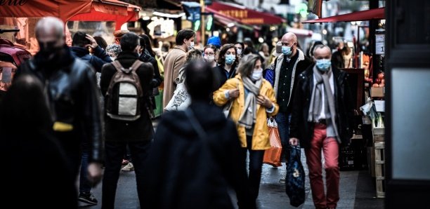 Covid-19: le port du masque à nouveau obligatoire à l'extérieur à Paris dès vendredi