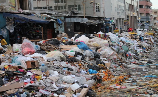 Kaolack – Polluée et abandonnée par la mairie : La baie de Koundam, poubelle à ciel ouvert