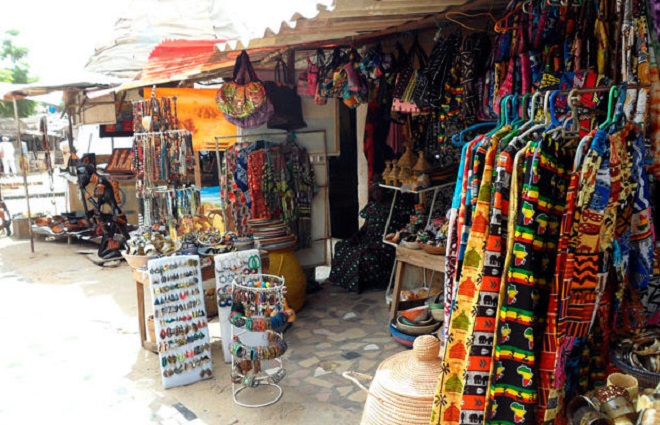 Impacts de l’embargo de la CEDEAO sur le Mali Les commerçants maliens à Dakar tirent la sonnette d'alarme