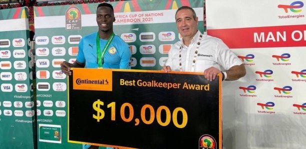 Continental décerne le prix du meilleur gardien de but à la Coupe d’Afrique des Nations TotalEnergies 2021