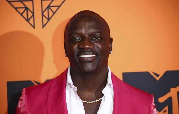 Musique : l’artiste Akon annonce son retour sur la scène