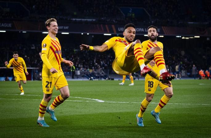 Europa League : Un grand Barça s’impose à Naples et file en huitième de finale