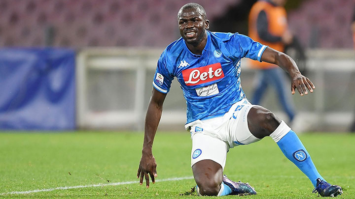 Naples: Le Barça prêt à casquer 40 M€ pour Kalidou Koulibaly