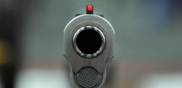 Gare des Baux Maraîchers : Un agent de la BIP tabasse violemment un chauffeur et brandit son pistolet...