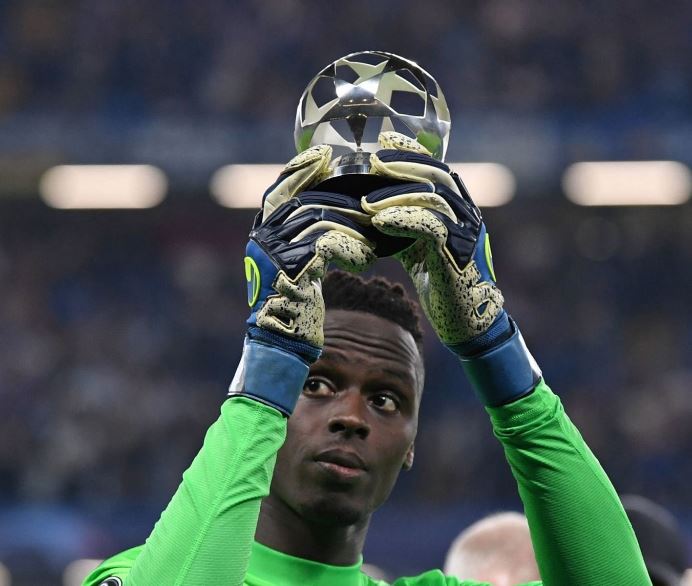 Le salaire de Edouard Mendy sème la zizanie à Chelsea