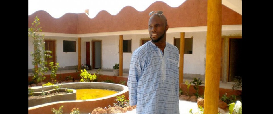 EXCLUSIVITE - La présence de Kemi Seba serait orchestrée par la famille Wade