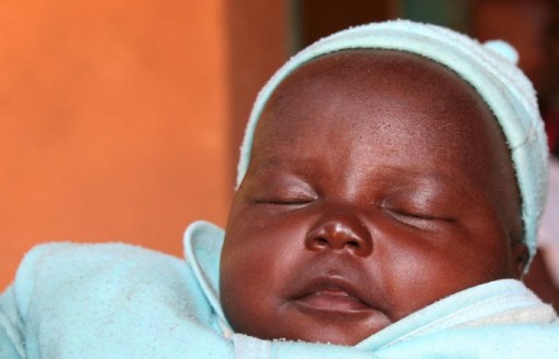 Mbouda: Un bébé de 10 mois incarcéré