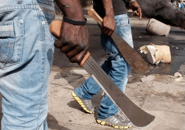 Yeumbeul: Des agresseurs brandissent leurs machettes contre l’arrestation d’un des leurs