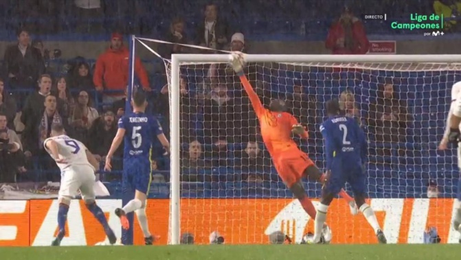 Encore un doublé express pour Benzema en Ligue des champions