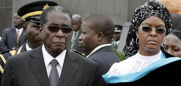 Zimbabwe : Mugabe refuse de participer à un sommet de l'UE sans son épouse Zimbabwe : Mugabe refuse de participer à un sommet de l'UE sans son épouse