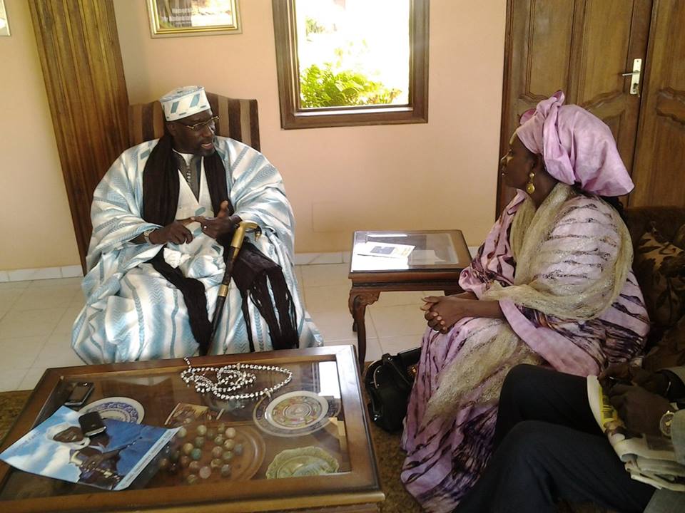 Oumou SY reçue par le Grand Serigne de Dakar Abdoulaye Makhtar Diop